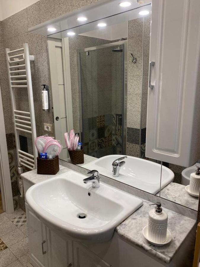Apartment Gallia 60 Rome